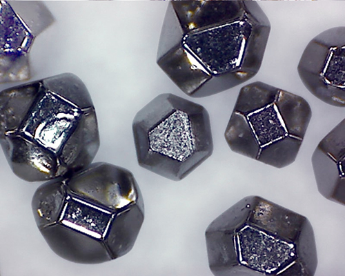 никелированный алмаз и кубический нитрид бора